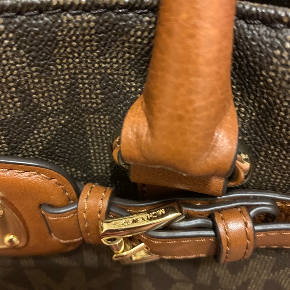 ‼️SOLD‼️ - Picture 8 of 9